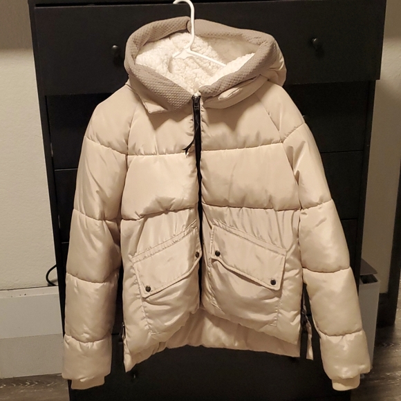 Jacket - Picture 1 of 1